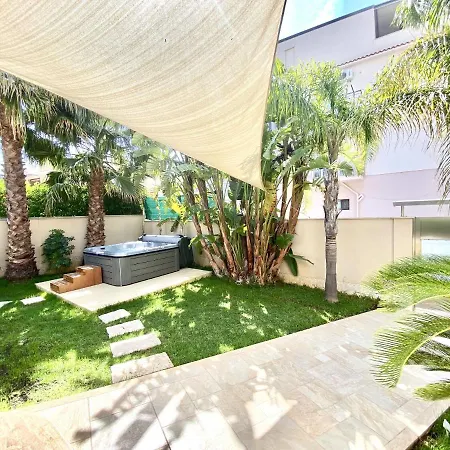 Villa Davelia *